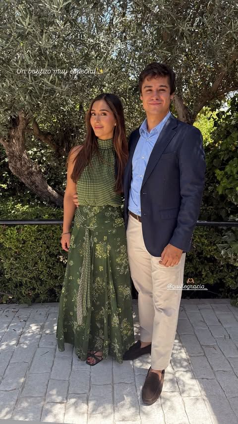 María Pombo en el bautizo de su hija Mariana