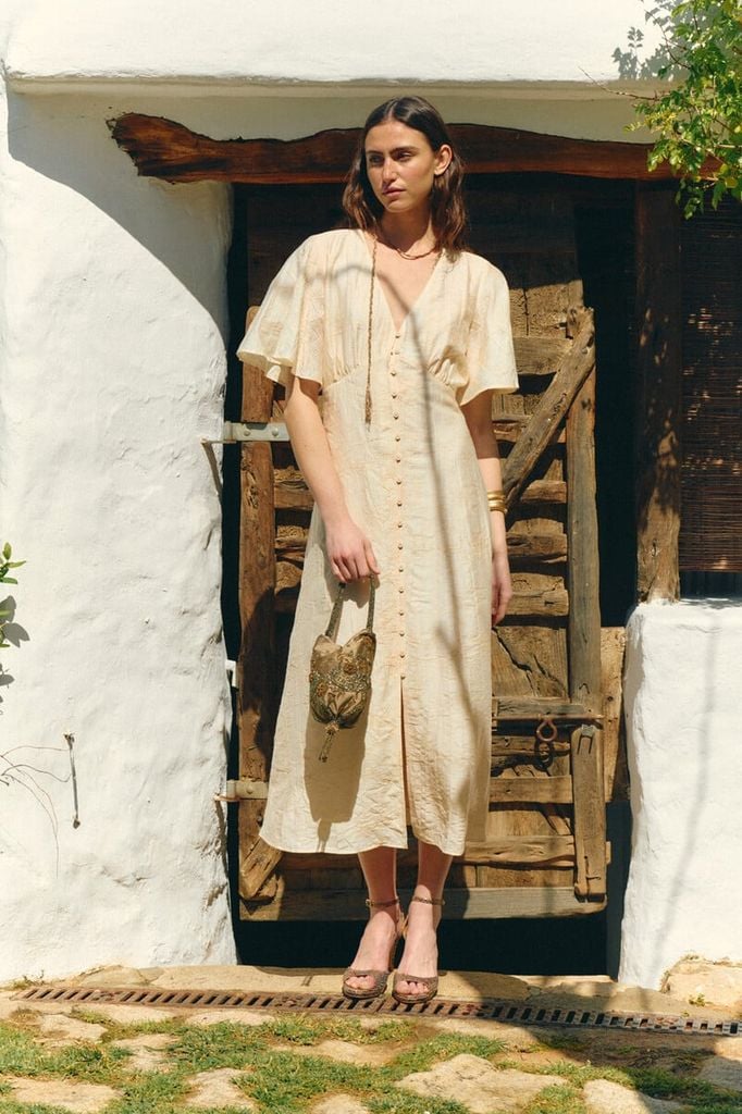 Vestido camisero marfil de Slowlove
