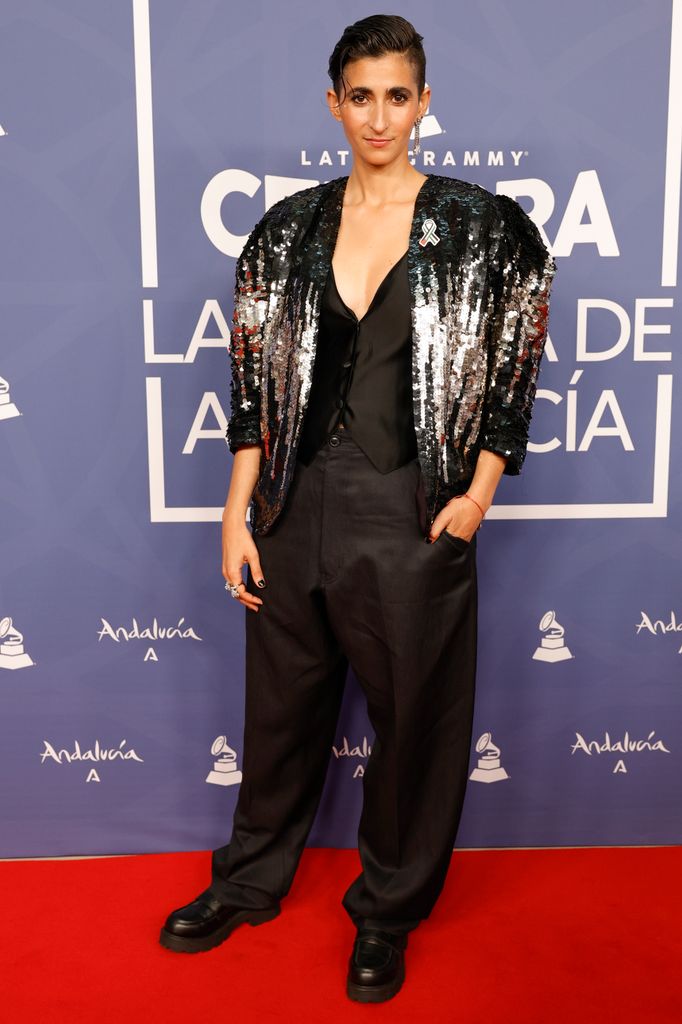 Alba Flores