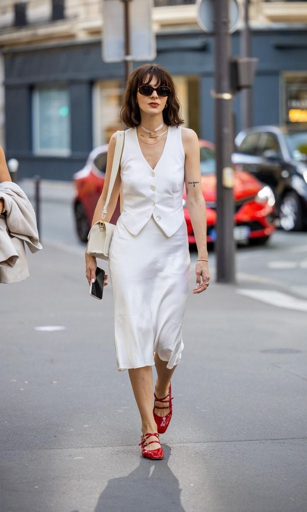 look 3