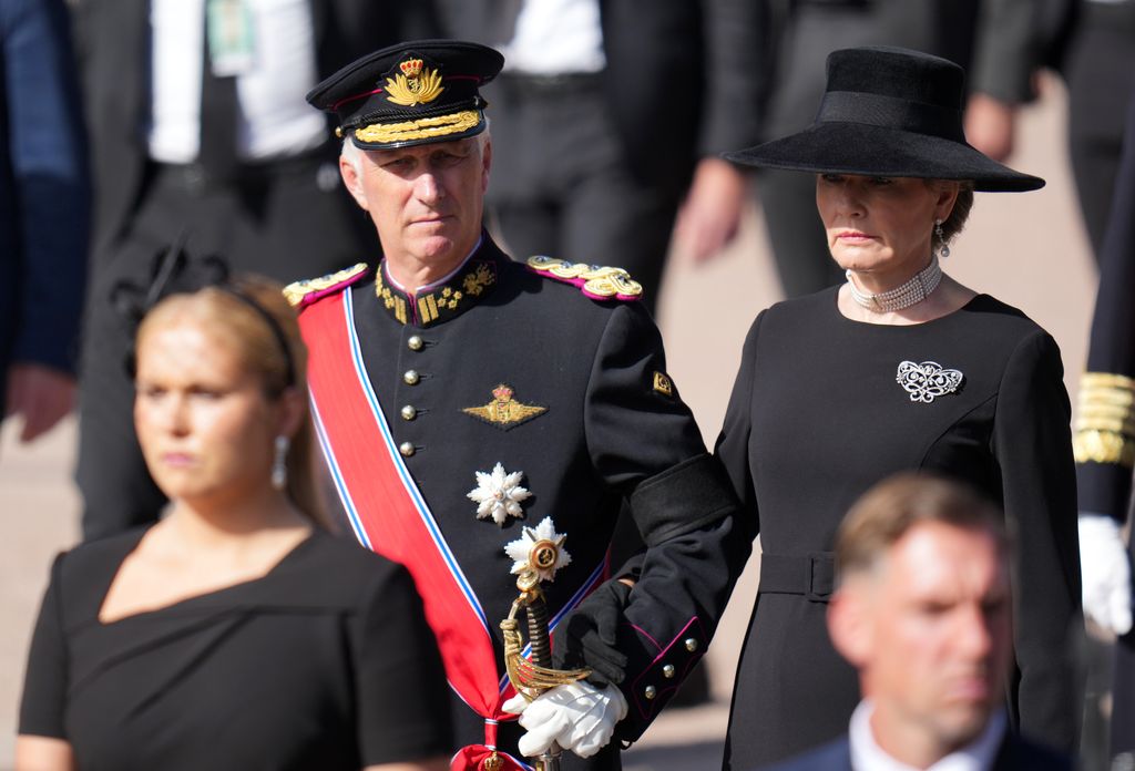 Felipe y Matilde de Bélgica en el funeral de Harald de Noruega