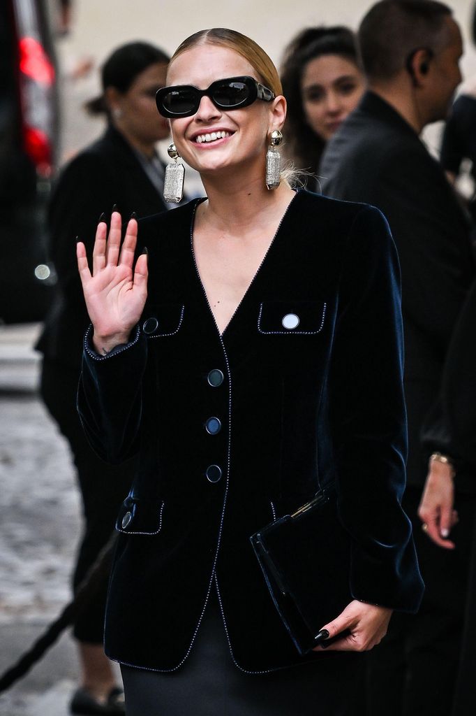 Camille Razat durante la Semana de Alta Costura en París en el 2023. 