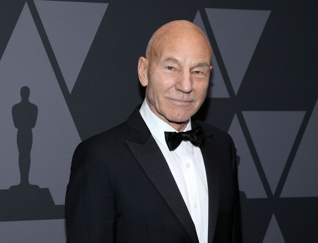 Patrick Stewart falleció luego de una breve lucha contra el Alzheimer y la demencia con cuerpos de Lewy.