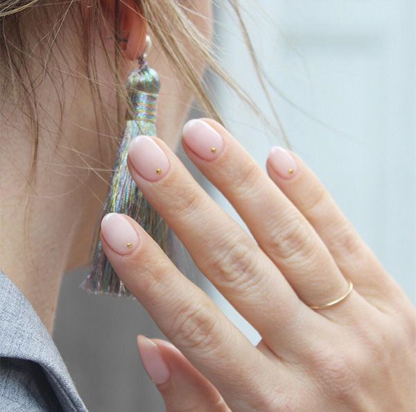 manicura navidad nude