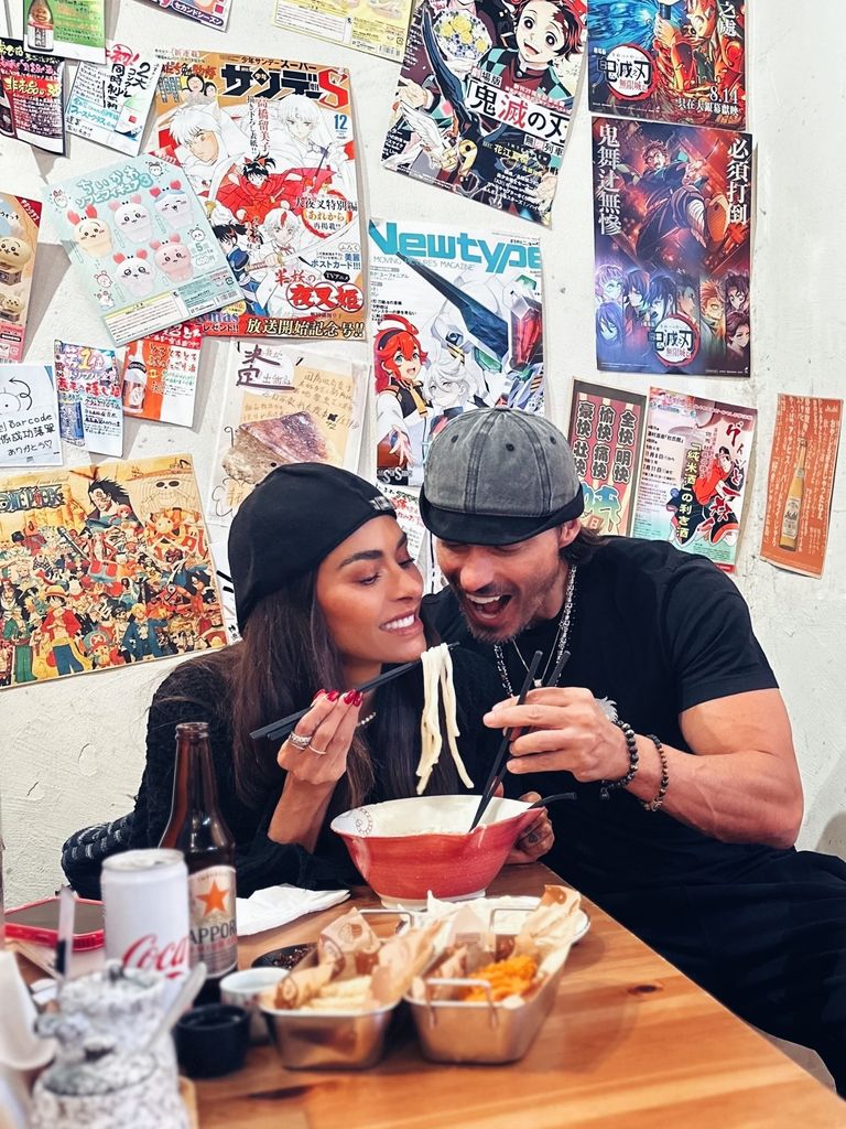 Galilea Montijo y su novio en su viaje por Asia 