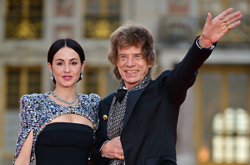 Melanie Hamrick y Mick Jagger posando juntos en París