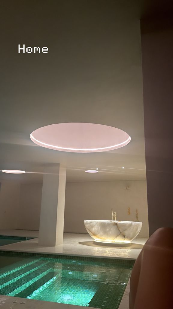 La imagen que ha compartido Georgina Rodríguez de su increíble bañera de mármol