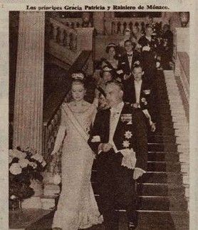 Grace Kelly en la gala previa a la boda de los reyes Juan Carlos y Sofía en Atenas, 1962