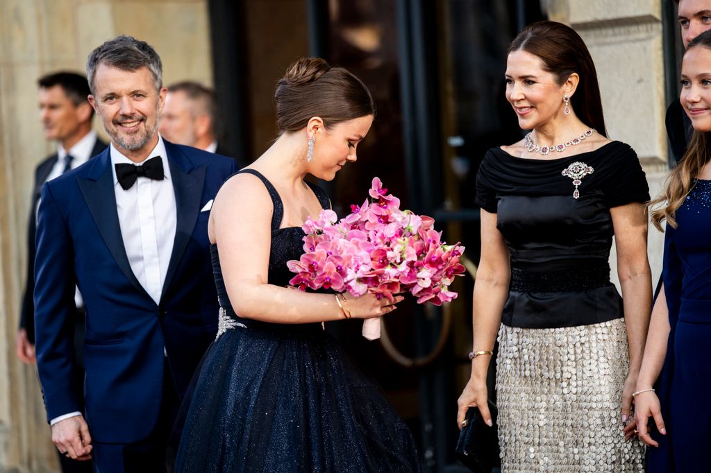 Federico de Dinamarca junto a Mary y su hija Isabella 