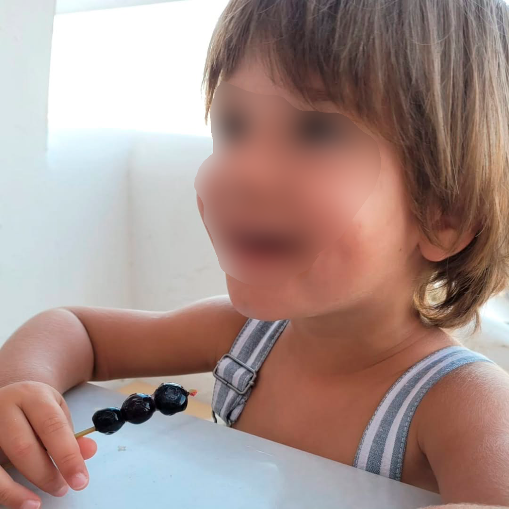 El mayor de los hijos de Isabel cumple ahora 7 años