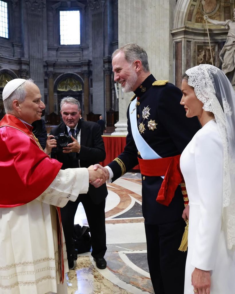 Los reyes Feipe y Letizia con el Papa León XIV