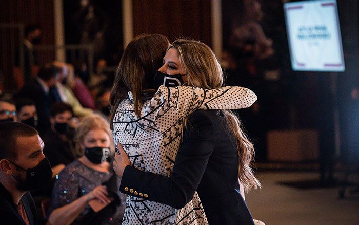 Cat McDonnell y Cristina Blesa