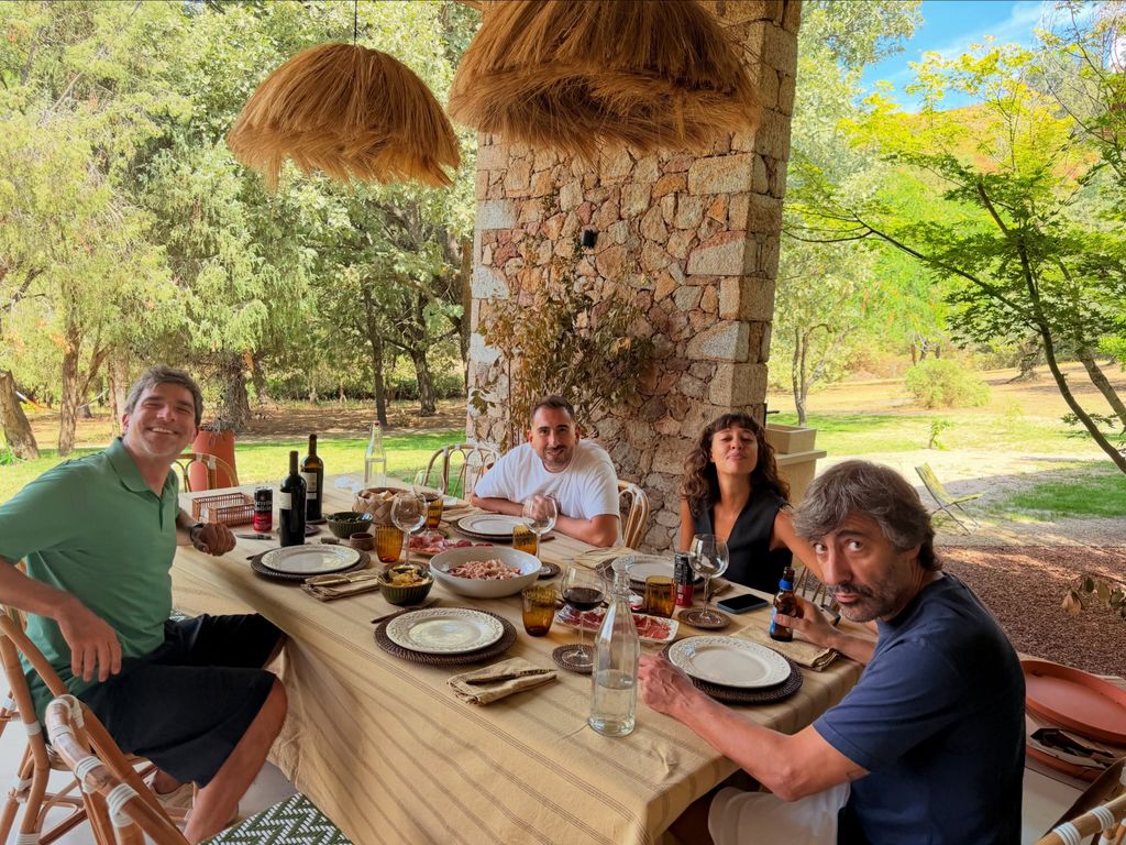 Juan del Val con sus compeñeros de programa