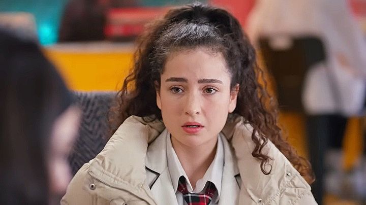 Avance de 'Hermanos': Aybike trata de interceder por Tolga ante Yasmin