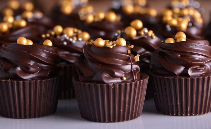 La conocida feria de pastelería ‘BCN & Cake’ se integra este año dentro del programa de ‘Barcelona Degusta’, una cita imprescindible para los más golosos en la que participan maetros reposteros como Christian Escribà, Jordi Butrón o David Pallàs (en la imagen, una de sus creaciones en chocolate).

