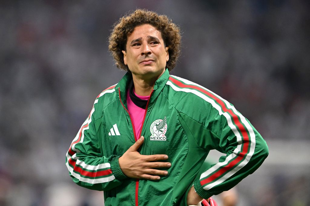 Guillermo Ochoa se despidió de la cancha del Estadio Azteca en un emotivo cierre a esta etapa de su carrera