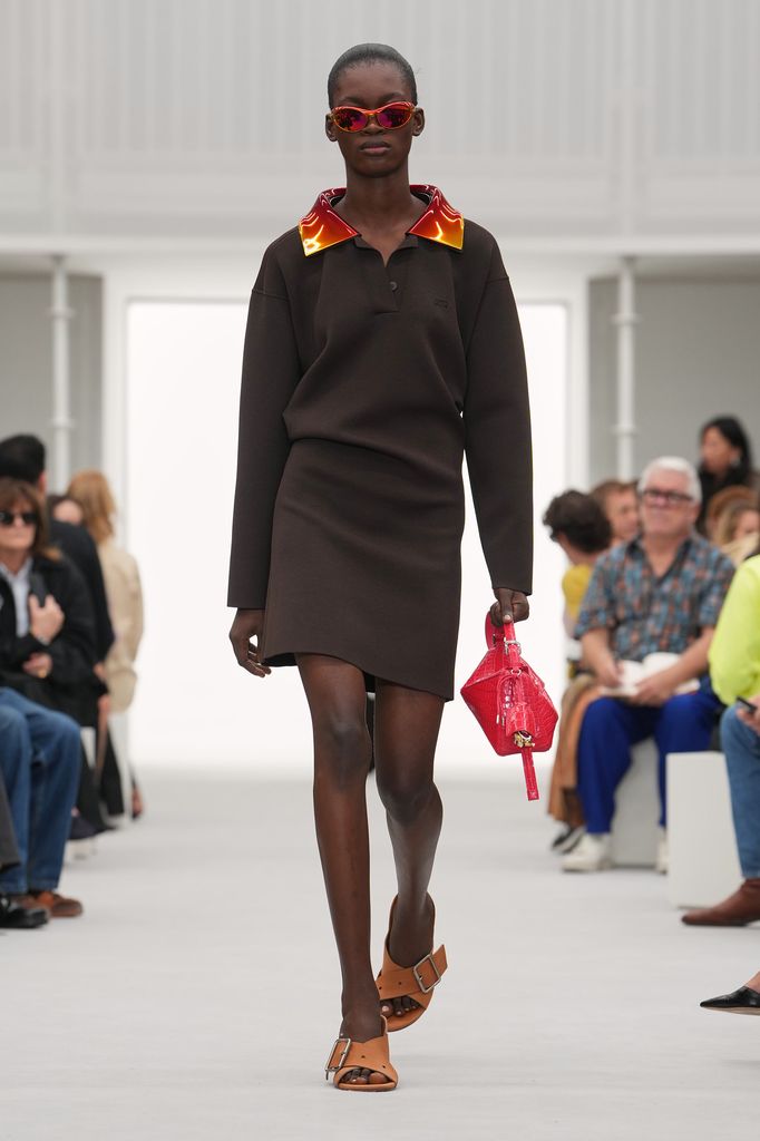 Paris Fashion Week: desfile de Loewe (Primavera/Verano 2027)