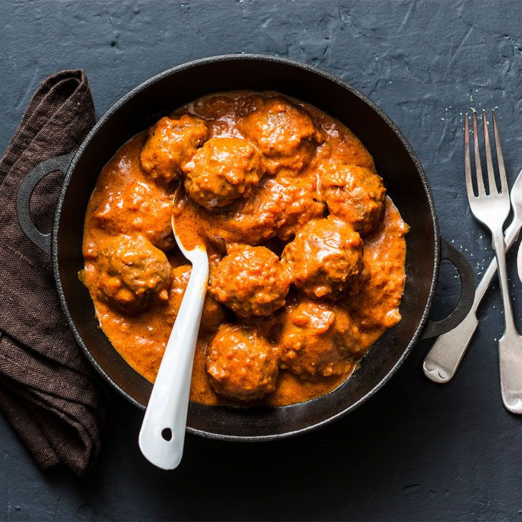 Albóndigas de lentejas en salsa de curry
