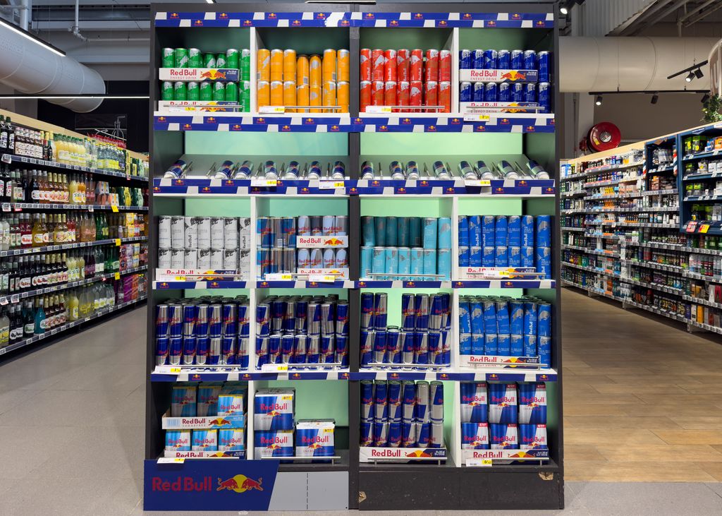 La nueva normativa obligará a colocar las bebidas energéticas en zonas específicas dentro de las tiendas