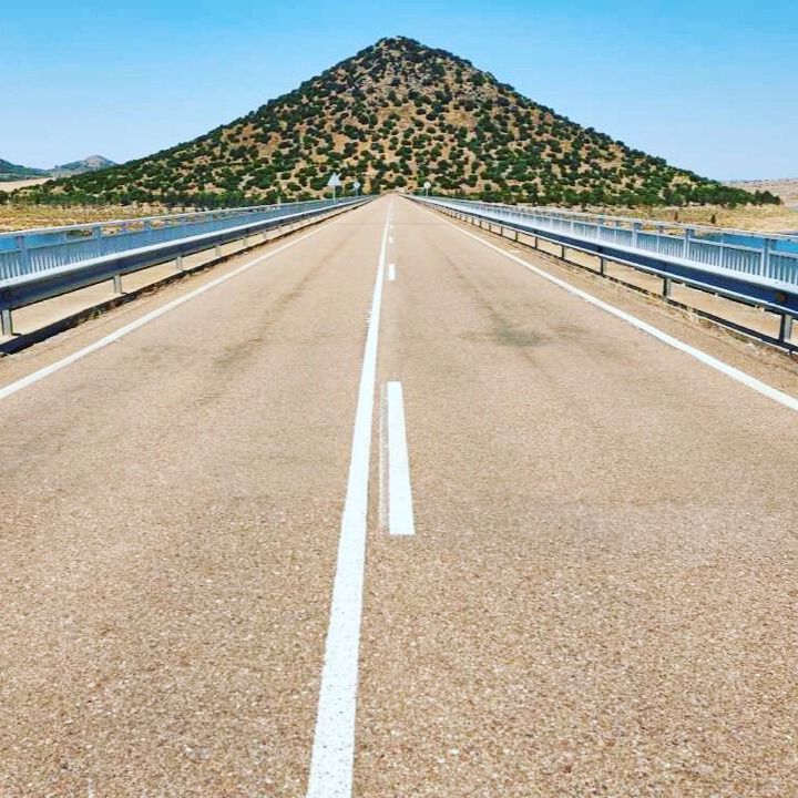 Su forma cónica casi perfecta ha convertido este lugar en uno de los más sorprendentes de Europa.