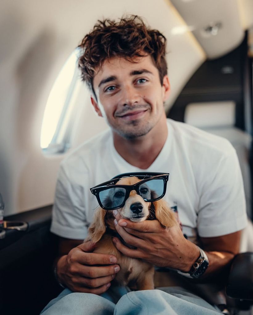 El perrito es el consentido de Charles Leclerc y Alexandra Saint Mleux