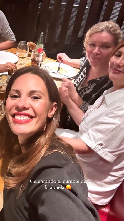 Jessica Bueno celebra el cumpleaños de la abuela