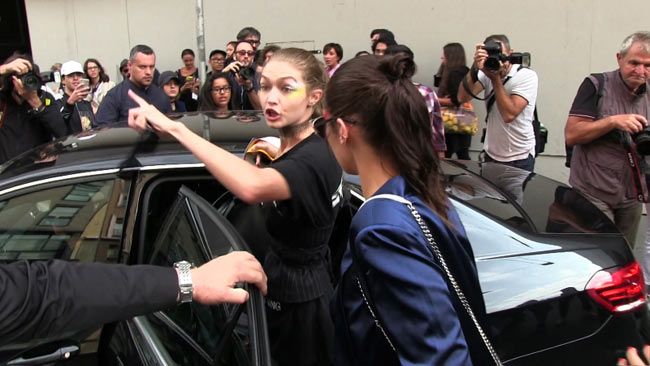 gigi_hadid_milan-6z