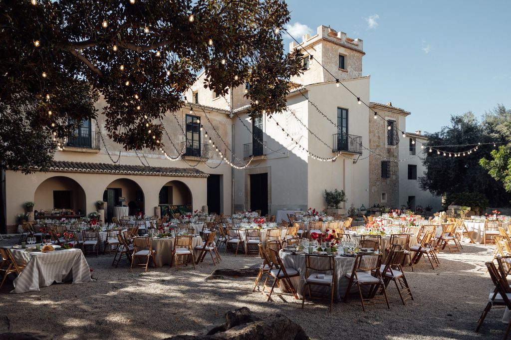 Boda en Alicante con decoración en rojo