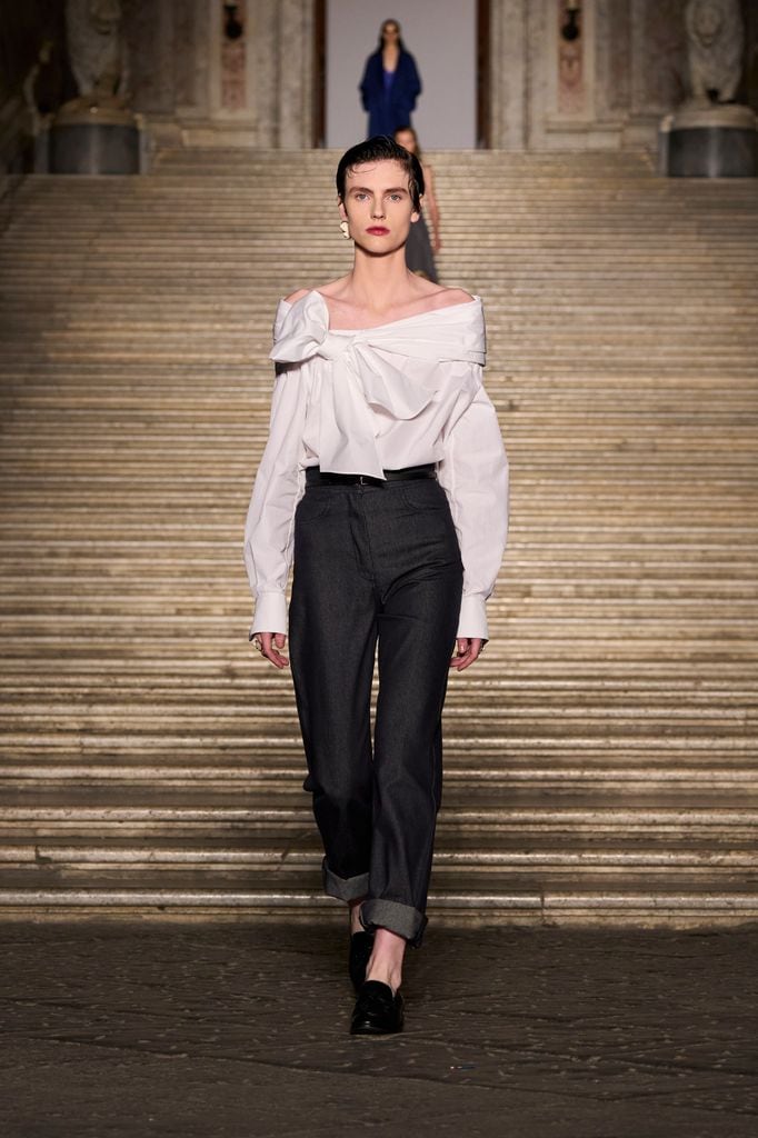 Max Mara: desfile de la colección Resort 2026 en Nápoles