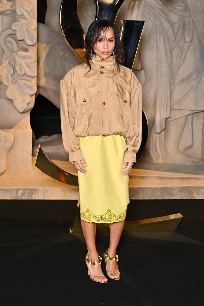 Zoe Kravitz en el desfile de Saint Laurent.