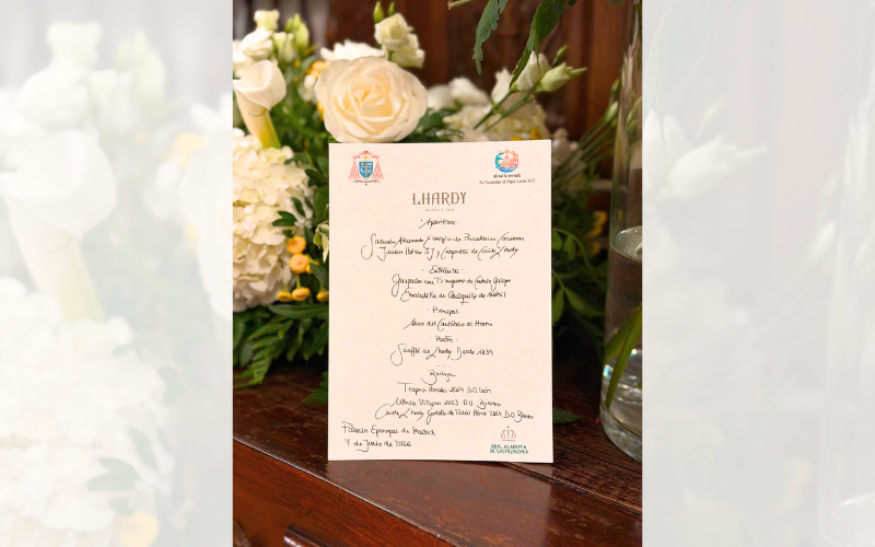 Menú servido en la cena del Palacio Episcopal en honor del Papa León XIV