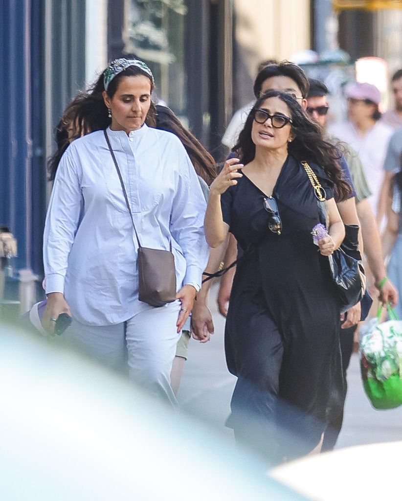 Salma Hayek se codea con la realeza árabe.
