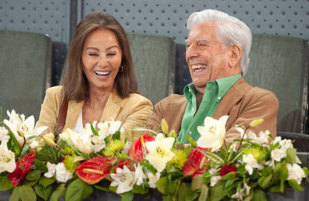 Isabel Preysler y Mario Vargas Llosa mantuvieron una relación romántica de 2015 a 2022