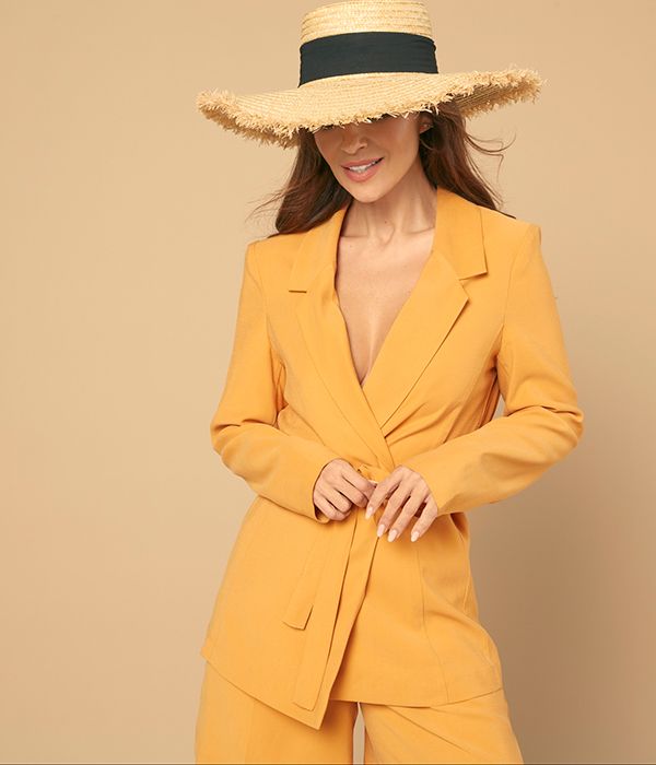 paula-traje