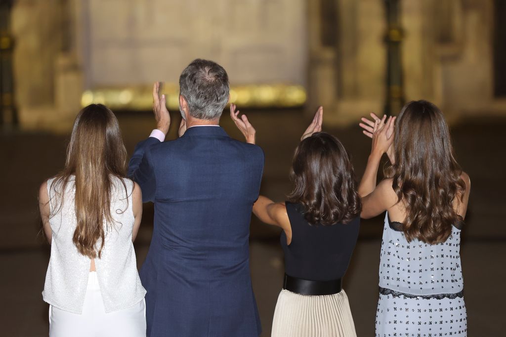 Мероприятия в честь 10-летия правления короля Фелипе Мероприятия в честь 10-летия правления короля Фелипе