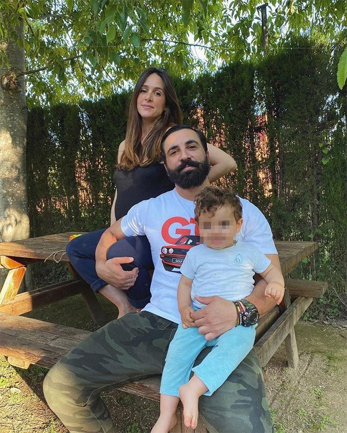Rocío Osorno y Jacobo Robatto con su hijo Jacobo