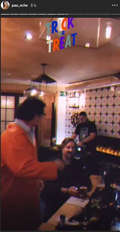 La divertida fiesta con amigos de la 'caperucita' Paula Echevarría con el Miguel Torres más 'feroz' 