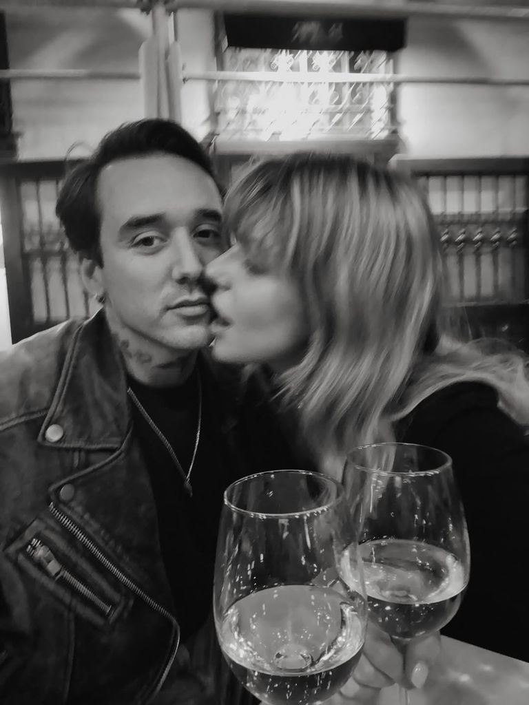 Anita Matamoros con su chico, el músico Johny Garso