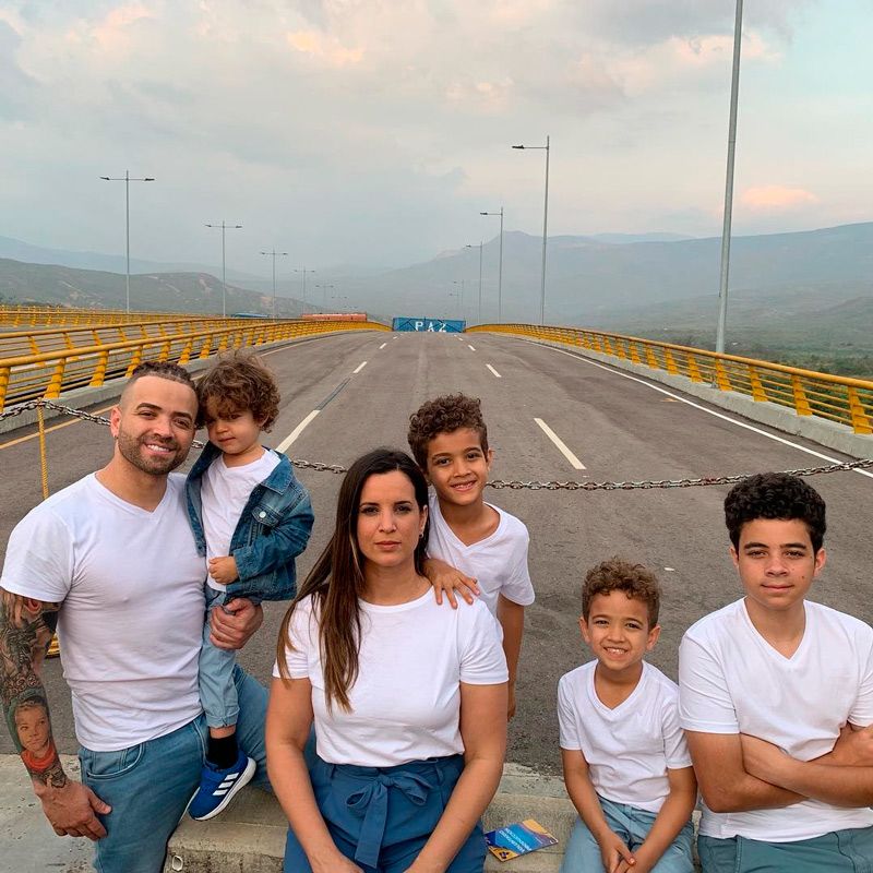 Nacho Mendoza y su familia