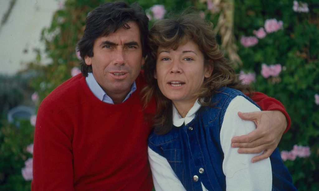 02/1983.Costa del Sol.Luna de Miel.Manolo Santana y Mila Ximenez.