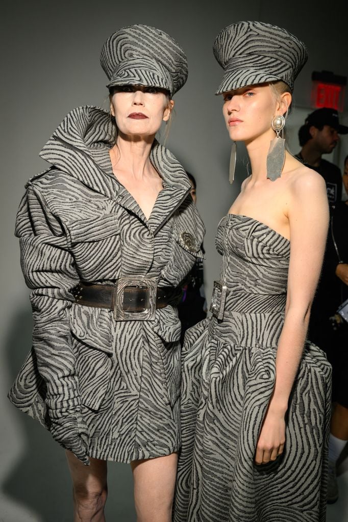 Dos looks de la colección Fall Winter 24 de la firma neoyorquina Área