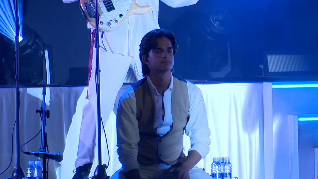 Pedro Antonio Lazaga, hijo de Rosario Flores