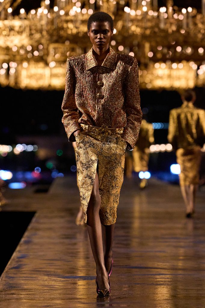 Paris Fashion Week: desfile de Saint Laurent (Primavera/Verano 2027)