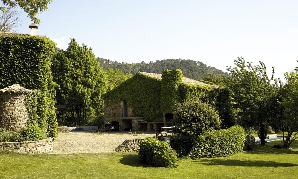 Masía Girona LIVING 33