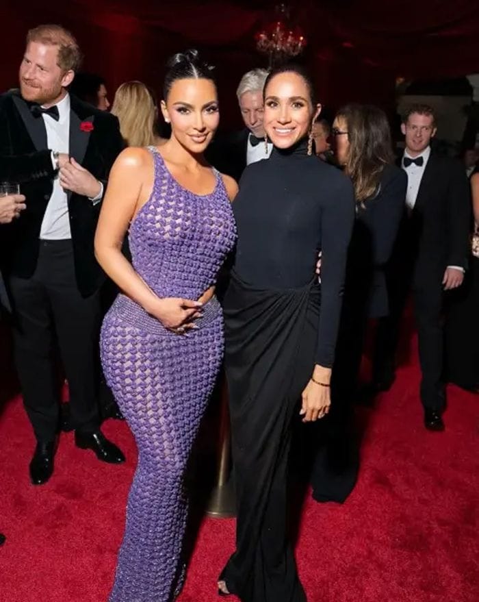 Kim Kardashian con Meghan Markle en la fiesta de 70º cumpleaños de Kris Jenner