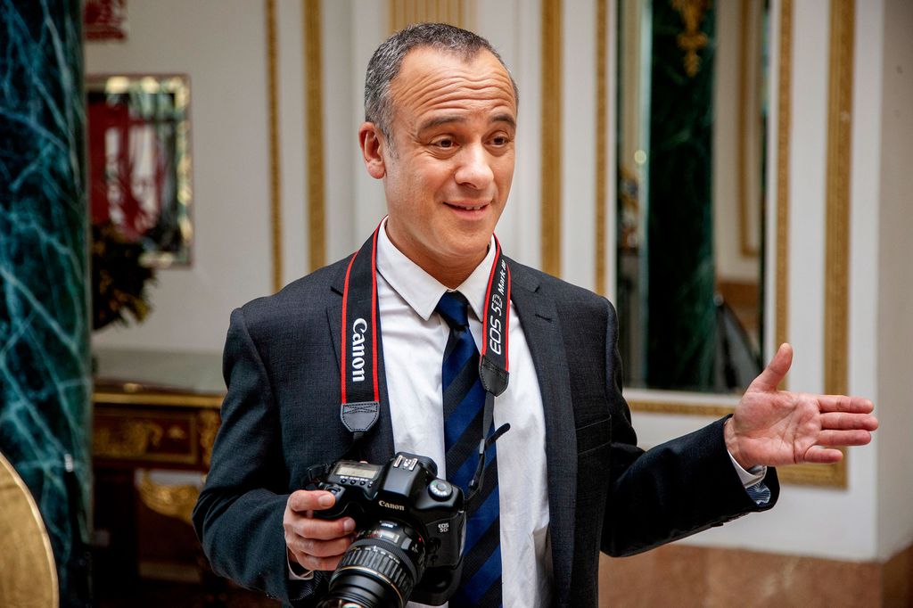 Javier Gutiérrez se mete en 'Vergüenza' en un fotógrafo con ínfulas de artista especialista en meter la pata