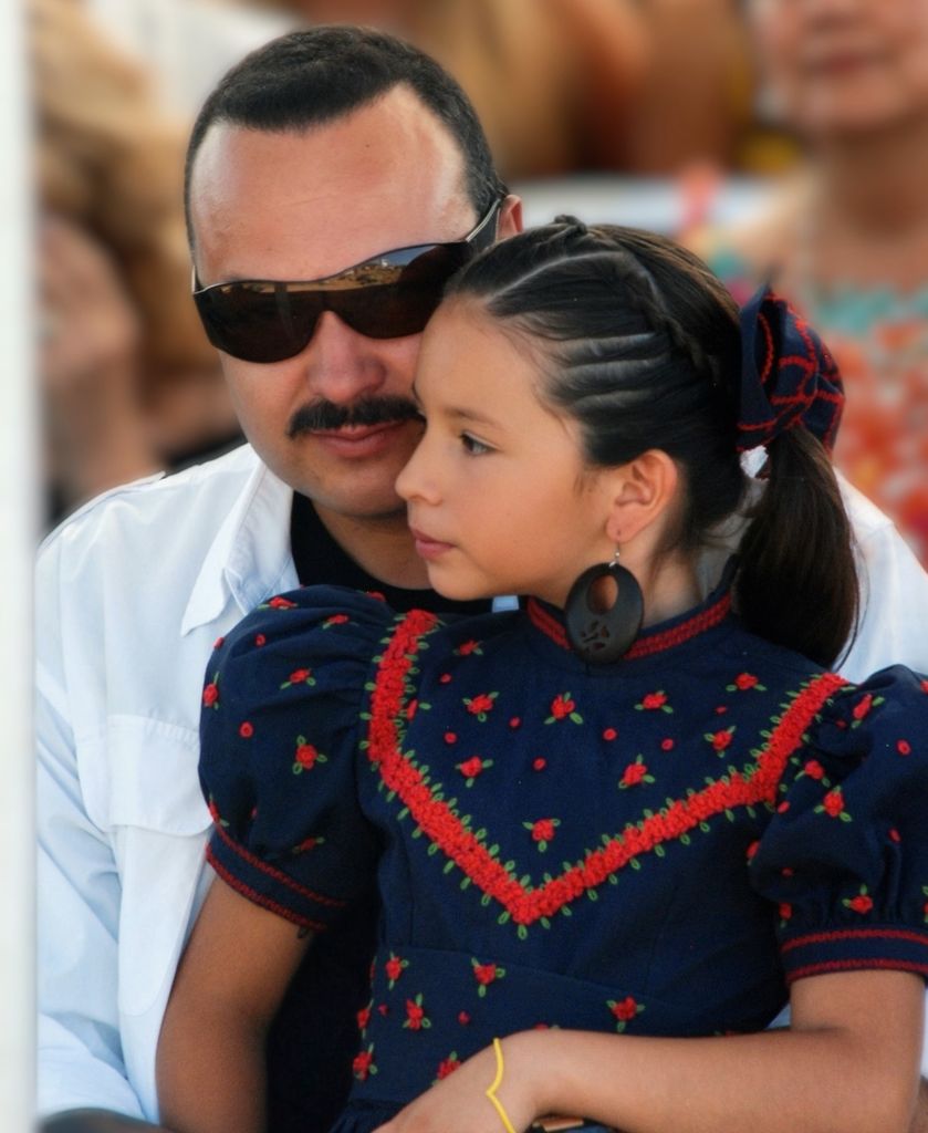 El cariñoso mensaje de Pepe Aguilar para Ángela por sus 23 años