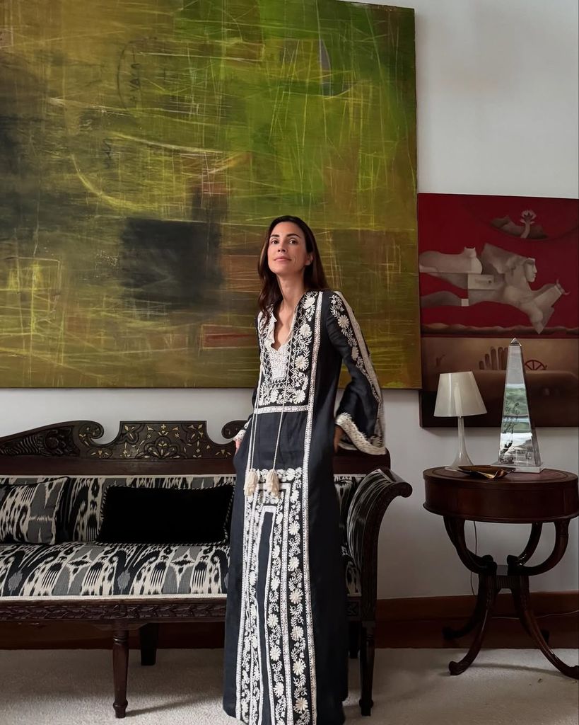Sassa de Osma con vestido de estampado floral