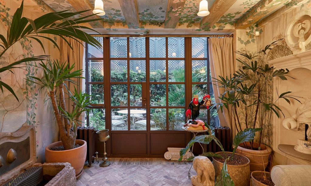 Casa Philippe Colbert HOLA 4159