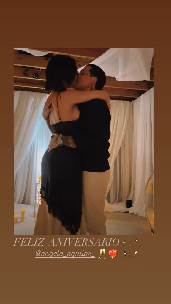 Christian Nodal y Ángela Aguilar bailaron un romántico tema para celebrar su unión
